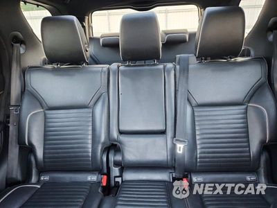 Zdjęcie 10 z 13 samochodu: 2017 LAND ROVER DISCOVERY HSE LUXURY VIN:SALRHBBV0HA037052 - miniatura