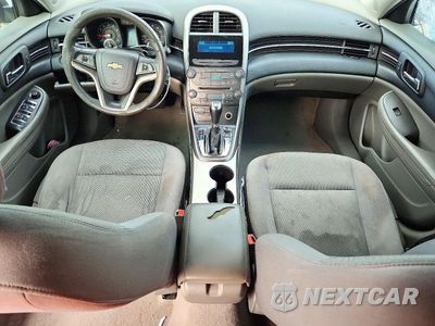 Zdjęcie 8 z 12 samochodu: 2013 CHEVROLET MALIBU LS VIN:1G11B5SA2DF357189 - miniatura