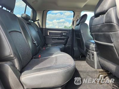 Zdjęcie 10 z 12 samochodu: 2014 RAM 1500 SPORT VIN:1C6RR6MT3ES191114 - miniatura