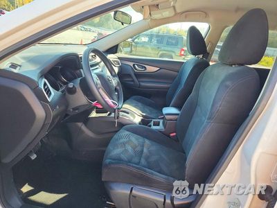 Zdjęcie 7 z 13 samochodu: 2015 NISSAN ROGUE S VIN:5N1AT2MK3FC849819 - miniatura