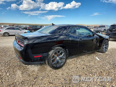 Trzecie zdjęcie samochodu z tyłu: 2016 DODGE CHALLENGER SXT VIN:2C3CDZAG7GH312151 - miniatura