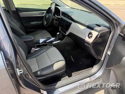 Piąte zdjęcie samochodu w środku: 2017 TOYOTA COROLLA LE VIN:5YFBURHE7HP604728 - miniatura