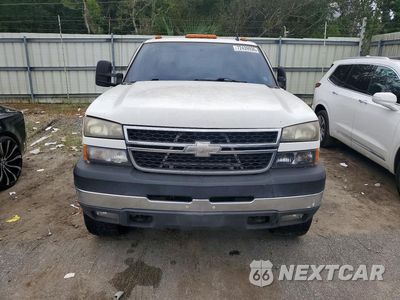 Piąte zdjęcie samochodu w środku: 2006 CHEVROLET SILVERADO C2500 HEAVY DUTY VIN:1GCHC23D86F156636 - miniatura