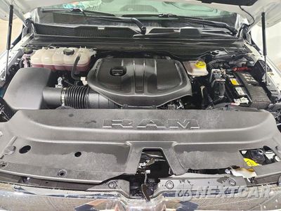 Zdjęcie 11 z 12 samochodu: 2026 RAM 1500 LARAMIE VIN:3C6SRFJP1T4202335 - miniatura