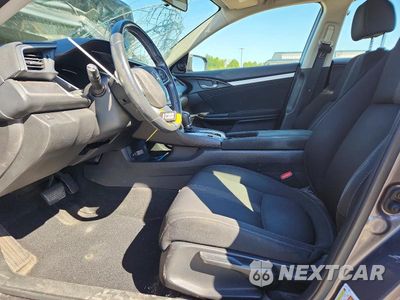 Zdjęcie 7 z 12 samochodu: 2018 HONDA CIVIC EX VIN:JHMFC1F30JX007062 - miniatura