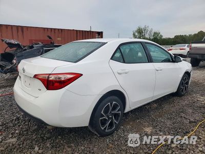 Trzecie zdjęcie samochodu z tyłu: 2018 TOYOTA COROLLA LE VIN:2T1BURHE6JC979824 - miniatura
