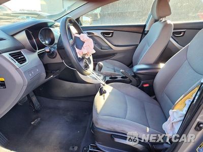 Zdjęcie 7 z 12 samochodu: 2013 HYUNDAI ELANTRA GLS VIN:5NPDH4AEXDH378511 - miniatura