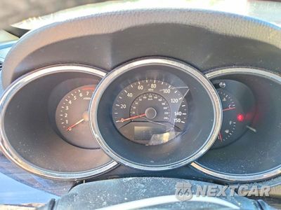 Zdjęcie 9 z 13 samochodu: 2012 KIA SORENTO EX VIN:5XYKUCA65CG293524 - miniatura
