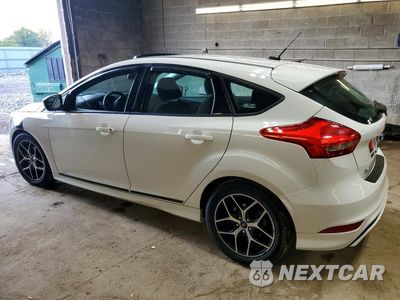Drugie zdjęcie samochodu z przodu: 2015 FORD FOCUS SE VIN:1FADP3K28FL367223 - miniatura