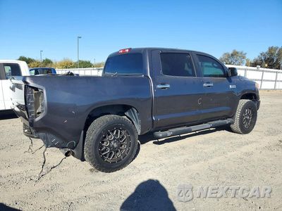 Trzecie zdjęcie samochodu z tyłu: 2016 TOYOTA TUNDRA PLATINUM VIN:5TFAY5F12GX503928 - miniatura