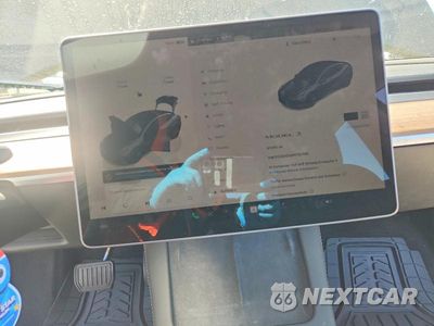 Zdjęcie 9 z 13 samochodu: 2023 TESLA MODEL 3 VIN:5YJ3E1EA5PF707581 - miniatura