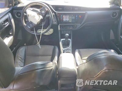Zdjęcie 8 z 13 samochodu: 2018 TOYOTA COROLLA SE VIN:5YFBURHEXJP818246 - miniatura