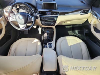 Zdjęcie 8 z 13 samochodu: 2016 BMW X1 XDRIVE28I VIN:WBXHT3C39GP889306 - miniatura