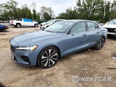 2022 VOLVO S60 B5 MOMENTUM 7JRL12FZ2NG154169 - główne zdjęcie licytacji z USA - miniatura