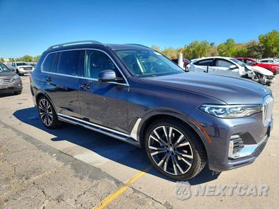 Czwarte zdjęcie samochodu z boku: 2019 BMW X7 XDRIVE40I VIN:5UXCW2C52KLB44196 - miniatura