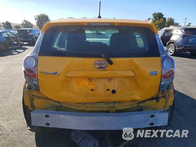 Zdjęcie 6 z 13 samochodu: 2014 TOYOTA PRIUS C TWO VIN:JTDKDTB32E1078660 - miniatura