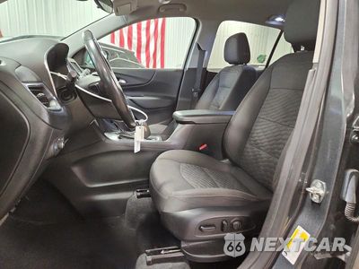 Zdjęcie 7 z 14 samochodu: 2021 CHEVROLET EQUINOX LT VIN:2GNAXKEV1M6116277 - miniatura