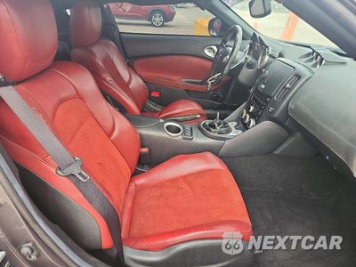 Zdjęcie 10 z 13 samochodu: 2010 NISSAN 370Z BASE VIN:JN1AZ4EH2AM502442 - miniatura