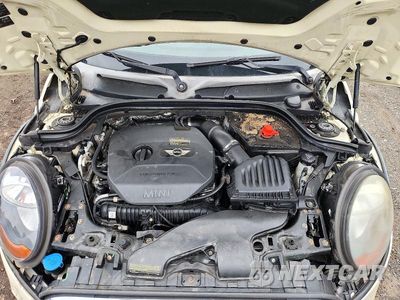 Zdjęcie 11 z 12 samochodu: 2014 MINI COOPER S VIN:WMWXM7C51ET970851 - miniatura