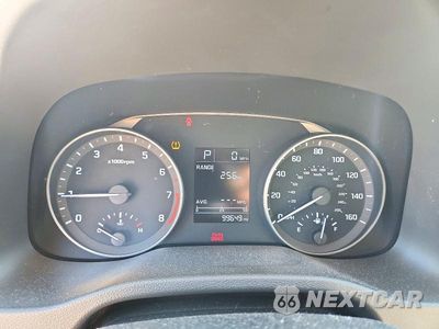Zdjęcie 9 z 12 samochodu: 2018 HYUNDAI ELANTRA SE VIN:5NPD74LF7JH270299 - miniatura