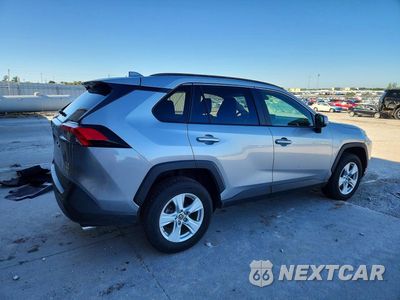 Trzecie zdjęcie samochodu z tyłu: 2019 TOYOTA RAV4 XLE VIN:JTMP1RFV4KD507997 - miniatura