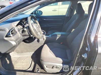 Zdjęcie 7 z 12 samochodu: 2018 TOYOTA CAMRY LE VIN:JTNB11HK6J3017026 - miniatura