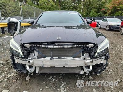 Piąte zdjęcie samochodu w środku: 2019 MERCEDES-BENZ C 300 4MATIC VIN:55SWF8EB5KU290191 - miniatura