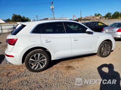 Trzecie zdjęcie samochodu z tyłu: 2024 AUDI Q5 PREMIUM PLUS 45 VIN:WA1EAAFY5R2014042 - miniatura