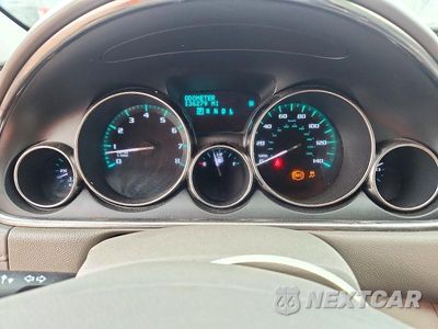 Zdjęcie 9 z 13 samochodu: 2015 BUICK ENCLAVE VIN:5GAKRBKD7FJ112793 - miniatura