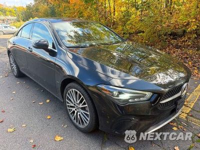 Czwarte zdjęcie samochodu z boku: 2025 MERCEDES-BENZ CLA 250 VIN:W1K5J4GB9SN513003 - miniatura