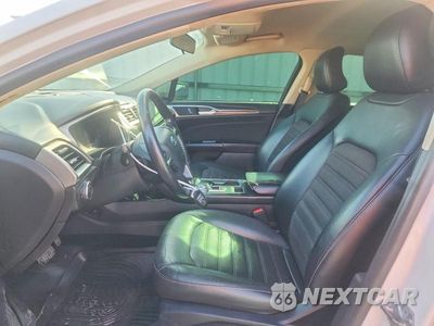 Zdjęcie 7 z 12 samochodu: 2017 FORD FUSION SE VIN:3FA6P0T97HR358715 - miniatura