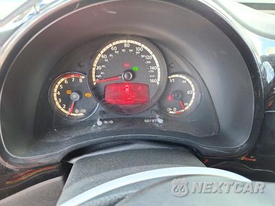 Zdjęcie 9 z 12 samochodu: 2014 VOLKSWAGEN BEETLE VIN:3VWFP7AT0EM623420 - miniatura