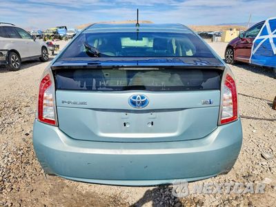 Zdjęcie 6 z 13 samochodu: 2013 TOYOTA PRIUS TWO VIN:JTDKN3DU0D5544631 - miniatura