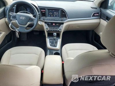 Zdjęcie 8 z 12 samochodu: 2017 HYUNDAI ELANTRA ECO VIN:5NPD94LA9HH117576 - miniatura