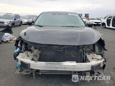 Piąte zdjęcie samochodu w środku: 2019 HONDA INSIGHT LX VIN:19XZE4F16KE014110 - miniatura