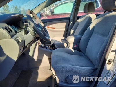 Zdjęcie 7 z 12 samochodu: 2004 TOYOTA COROLLA LE VIN:1NXBR32E04Z341160 - miniatura