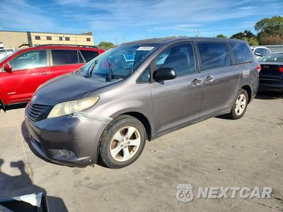2011 TOYOTA SIENNA BASE 7-PASSENGER 5TDKA3DC4BS005956 - główne zdjęcie licytacji z USA - miniatura