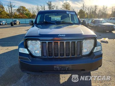 Piąte zdjęcie samochodu w środku: 2010 JEEP LIBERTY SPORT VIN:1J4PN2GK1AW177667 - miniatura