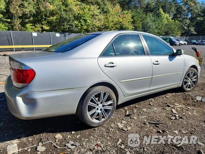 Trzecie zdjęcie samochodu z tyłu: 2005 TOYOTA CAMRY LE VIN:4T1BE30K85U031182 - miniatura