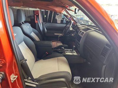 Zdjęcie 7 z 13 samochodu: 2007 DODGE NITRO R/T VIN:1D8GU58697W700777 - miniatura
