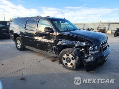 Czwarte zdjęcie samochodu z boku: 2012 CHEVROLET SUBURBAN K1500 LT VIN:1GNSKJE74CR269737 - miniatura