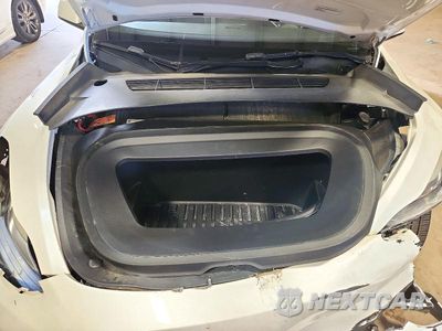 Zdjęcie 12 z 13 samochodu: 2022 TESLA MODEL Y VIN:7SAYGDEE9NF384754 - miniatura