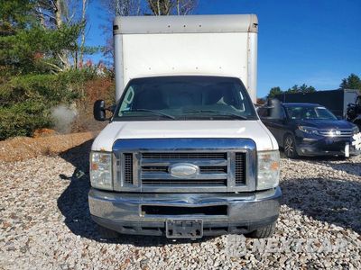 Piąte zdjęcie samochodu w środku: 2015 FORD ECONOLINE E350 SUPER DUTY CUTAWAY VAN VIN:1FDWE3FL5FDA12933 - miniatura