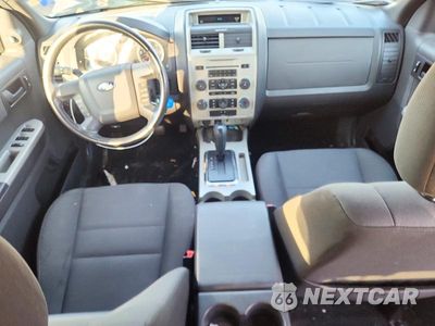 Zdjęcie 8 z 12 samochodu: 2012 FORD ESCAPE XLT VIN:1FMCU9DG2CKA72657 - miniatura