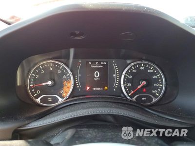 Zdjęcie 9 z 13 samochodu: 2015 JEEP RENEGADE LATITUDE VIN:ZACCJBBT3FPC05439 - miniatura