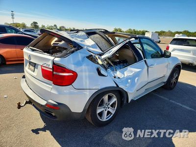 Trzecie zdjęcie samochodu z tyłu: 2010 BMW X5 XDRIVE48I VIN:5UXFE8C5XAL312391 - miniatura