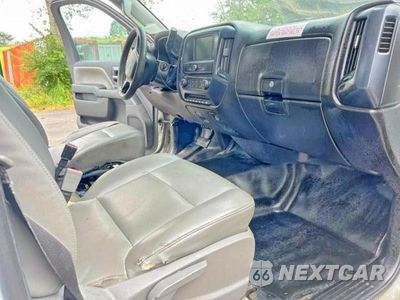 Piąte zdjęcie samochodu w środku: 2019 CHEVROLET SILVERADO MEDIUM DUTY VIN:1HTKHPVH7KH863006 - miniatura