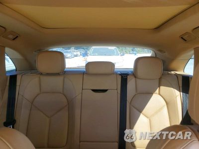 Zdjęcie 10 z 13 samochodu: 2015 PORSCHE MACAN S VIN:WP1AB2A59FLB44107 - miniatura