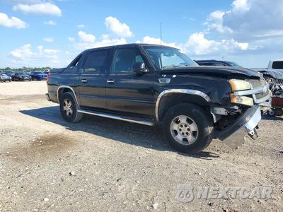 Czwarte zdjęcie samochodu z boku: 2003 CHEVROLET AVALANCHE C1500 VIN:3GNEC13T03G310665 - miniatura