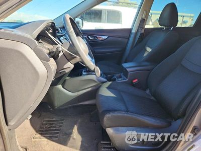 Zdjęcie 7 z 13 samochodu: 2018 NISSAN ROGUE SV VIN:KNMAT2MV1JP560969 - miniatura